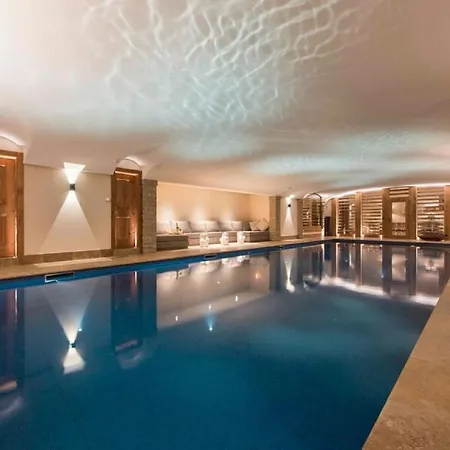 Ferienhaus A Paradise For Skiing And Families Cesana Torinese